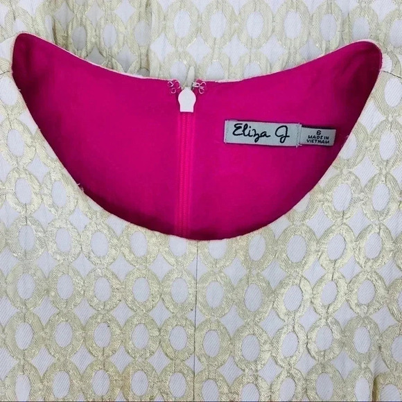 Eliza J gold and cream brocade fit and flare dress - Picture 4 of 6